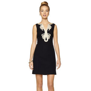 Lilly Pulitzer Janice Black Gold Trim Shift Dress Size 6 Scoop Back Above Knee